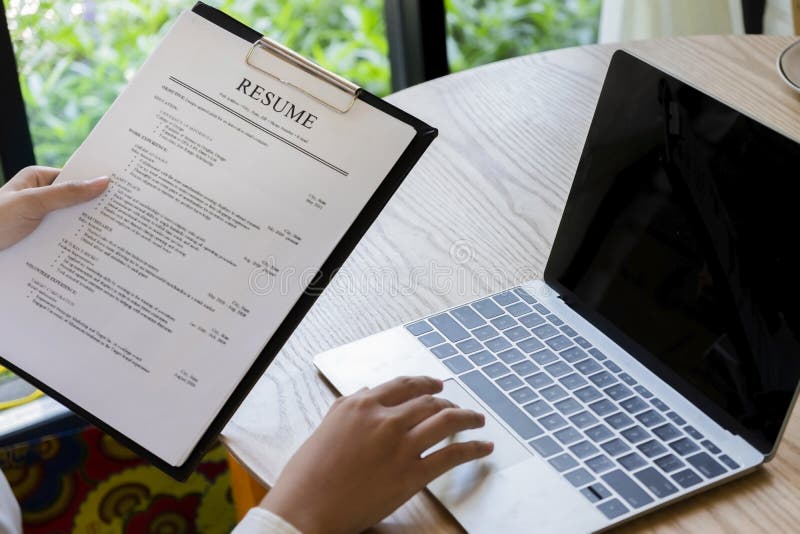 Canada’s Hidden Job Market: Where Immigrants Are Finding Opportunities Most People Don’t Know About