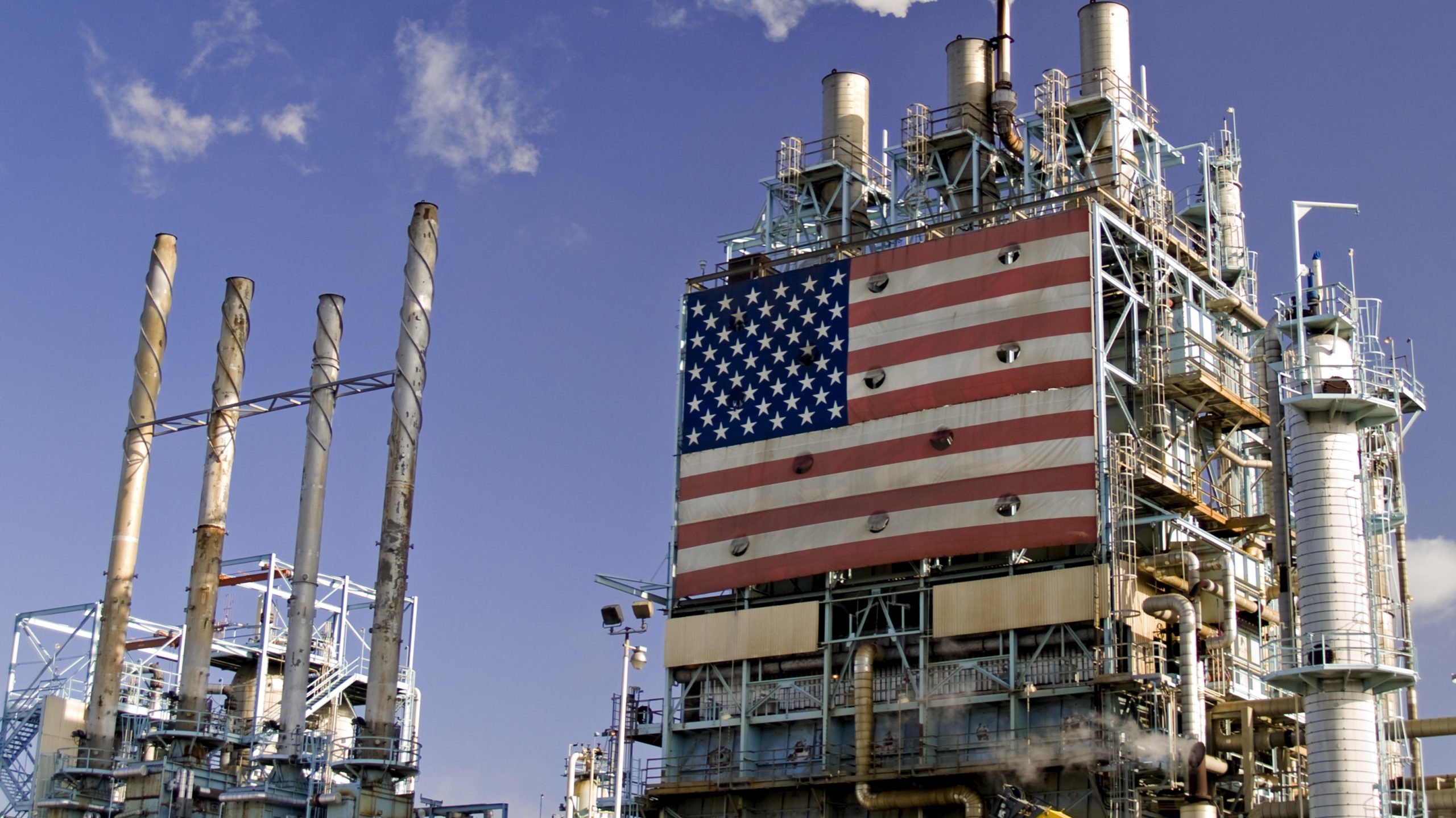 10 Fast-Growing Industries Hiring in the USA Right Now