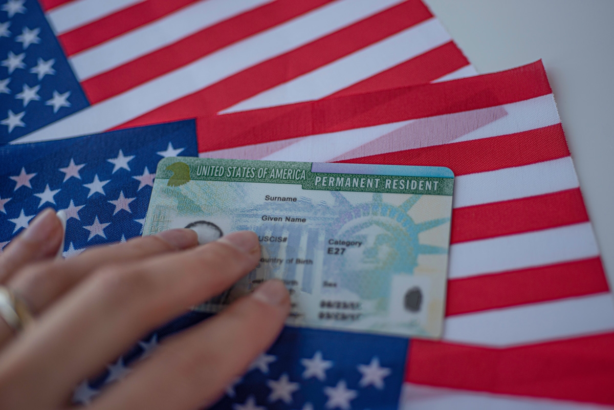 Application for the American Diversity Visa (DV) Lottery and How to Check Your Status